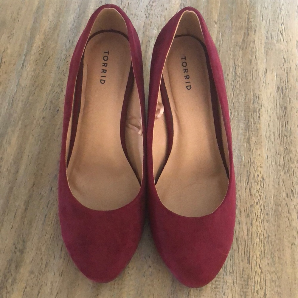 Red burgundy wedges ❤️